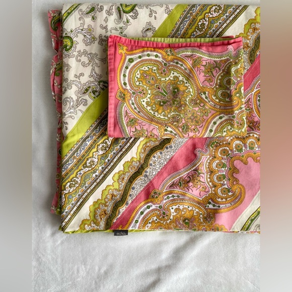 Echo Design Twin Bed Duvet Cover Pillow Sham Gramercy Pink Green Paisley Cotton